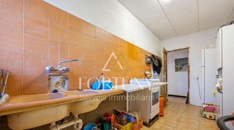 Таррагона - Vilanova d'Escornalbou - 16000m2