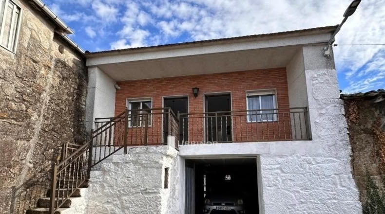 Orense - Vilamarín - 400m2