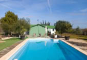 Chalet independiente con terreno en venta en la España, Rociana del Condado, ref: TR140371 foto