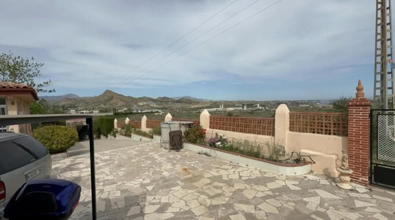 Alicante - Orihuela - 1700m2