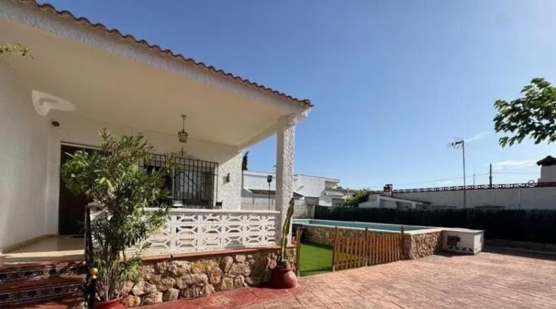 València - Llíria - 914m2