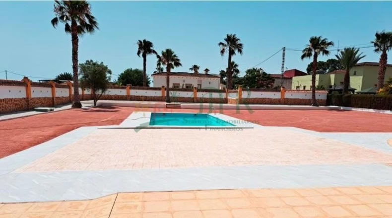 Alicante - Catral - 2048m2