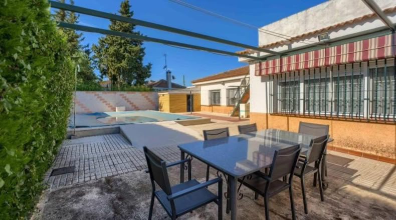 Sevilla - Palomares del Río - 214m2