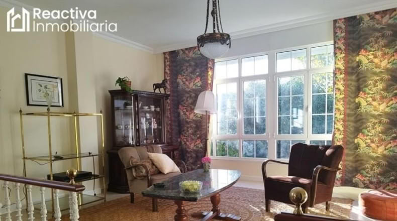 La Coruña - Santiago de Compostela - 1740m2