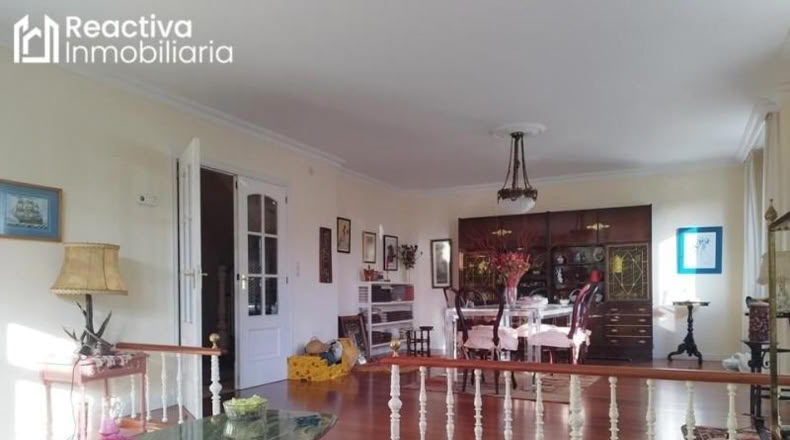 La Coruña - Santiago de Compostela - 1740m2