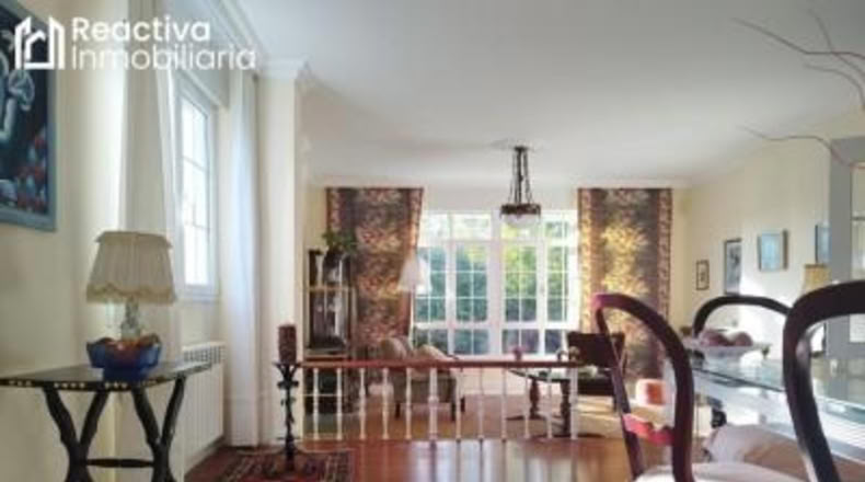 La Coruña - Santiago de Compostela - 1740m2