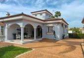 Xalet independent amb terreny en venda a la España, Chiclana de la Frontera, ref.: TR236071 foto