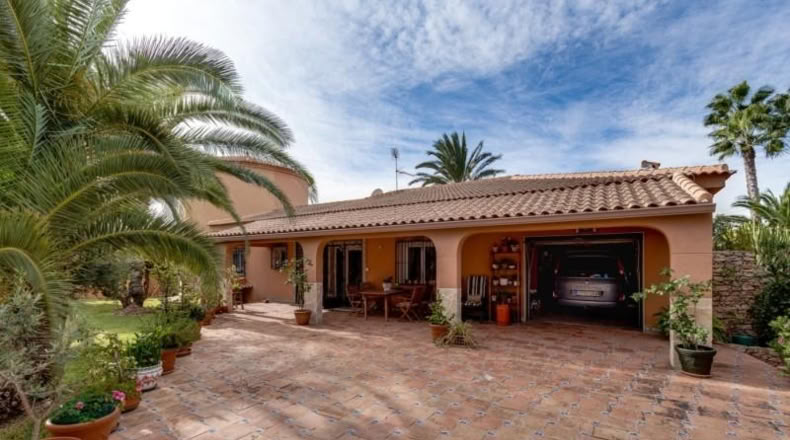 Alicante - Torrevieja - 1850m2