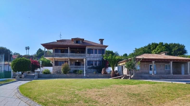 Pontevedra - Nigrán - 3236m2