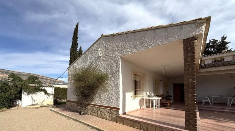 Albacete - Caudete - 2600m2