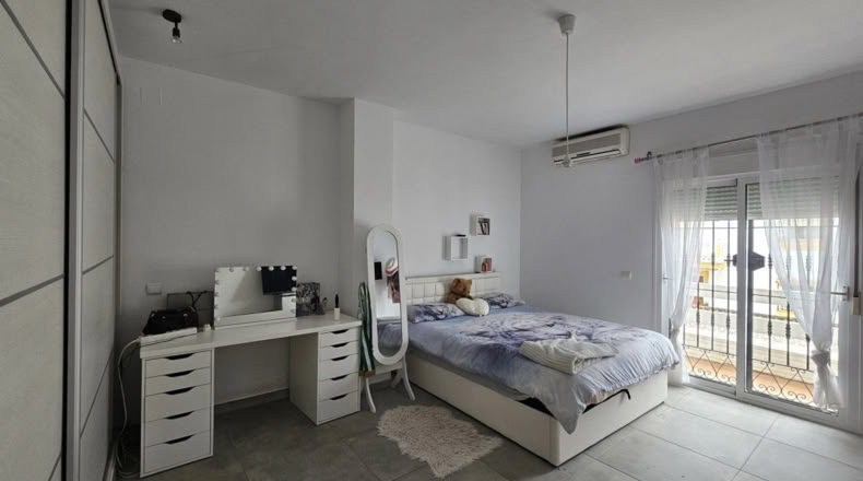 Málaga - Casares - 219m2
