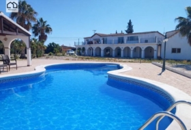 Albatera 4126&nbsp;m²