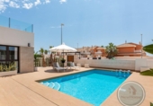 Chalet independiente con terreno en venta en la España, Rojales, ref: TR342888 foto
