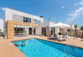 Chalet independiente con terreno en venta en la España, Rojales, ref: TR342888 foto