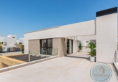Chalet independiente con terreno en venta en la España, Rojales, ref: TR342888 foto