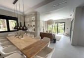 Xalet independent amb terreny en venda a la España, Marbella, ref.: TR334076 foto