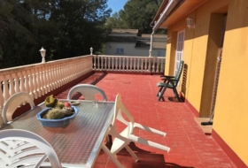 Sant Miquel d'Olèrdola 900&nbsp;м²