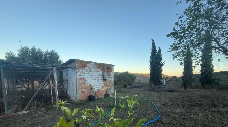 Málaga - Villanueva del Trabuco - 8163m2