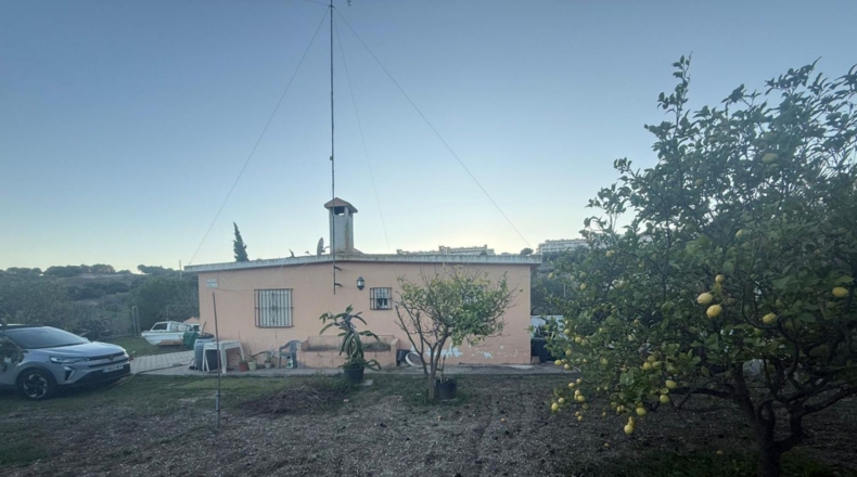 Málaga - Villanueva del Trabuco - 8163m2