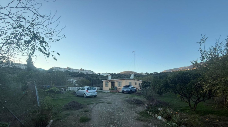 Málaga - Villanueva del Trabuco - 8163m2