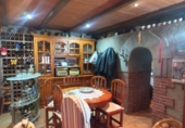 Отдельно стоящий дом с участком на продажу в городе Bigues. Фото