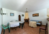 Casa de campo con terreno en venta en Iznájar ref: TR405452 foto