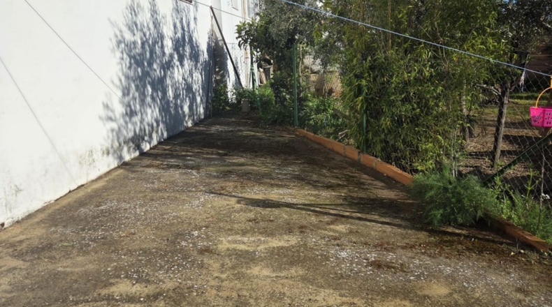 Badajoz - Valverde de Llerena - 831m2