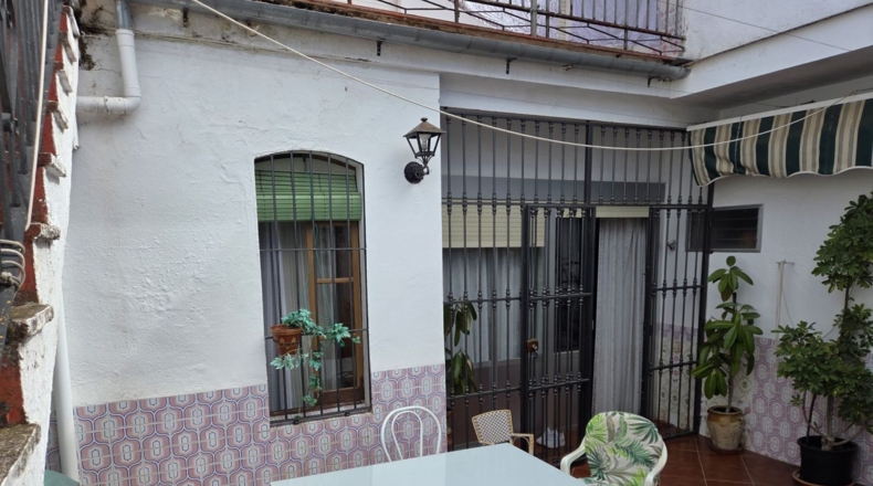 Badajoz - Azuaga - 337m2