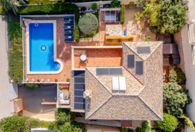 Calp 925&nbsp;m² 