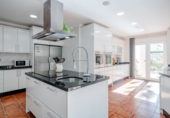 Chalet independiente con terreno en venta en Calpe ref: TR361478 foto