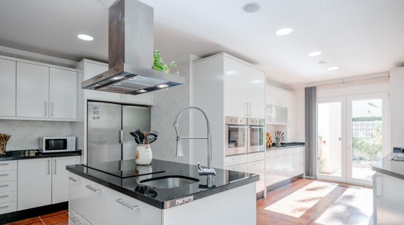 Аликанте - Calpe - 925m2