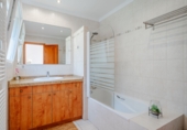 Chalet independiente con terreno en venta en Calpe ref: TR361478 foto