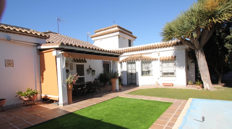Cádiz - Чиклана-де-ла-Фронтера - 800m2
