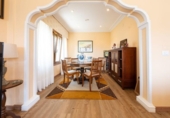 Chalet independiente con terreno en alquiler en la España, Sangenjo, ref: TR176263 foto