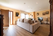 Chalet independiente con terreno en alquiler en la España, Sangenjo, ref: TR176263 foto