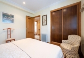 Chalet independiente con terreno en alquiler en la España, Sangenjo, ref: TR176263 foto