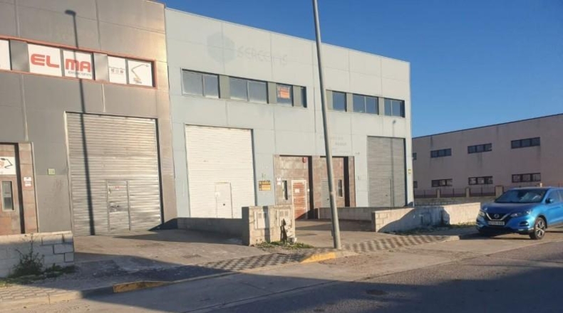 Seville - Salteras - 637m2