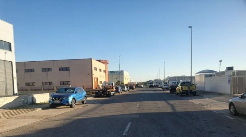 Seville - Salteras - 637m2