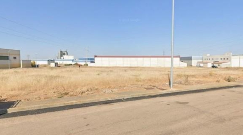 Badajoz - La Zarza - 1125m2