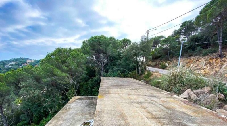 Gerona - Lloret de Mar - 909m2