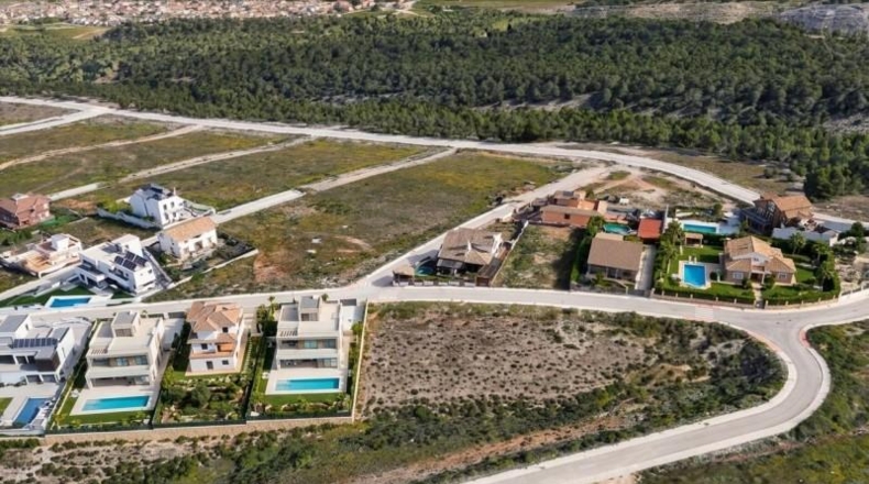 Orense - Rubiá - 779m2