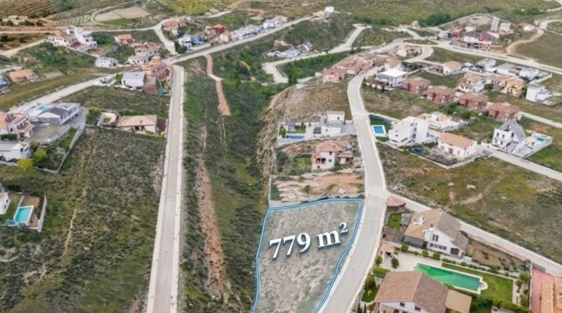 Orense - Rubiá - 779m2