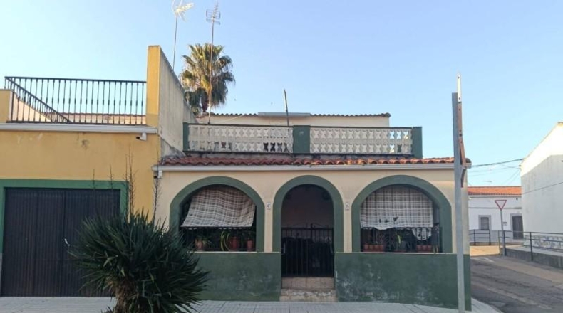 Badajoz - Puebla de Obando - 121m2