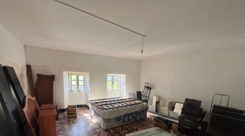 Ла-Корунья - Filgueira - 1300m2