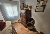 Дом с участком на продажу в городе les Coves de Vinromà. Фото