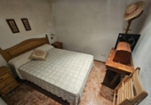 Дом с участком на продажу в городе les Coves de Vinromà. Фото