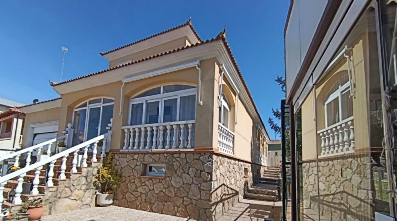 Salamanca - Mozárbez - 360m2