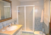 Chalet independiente con terreno en venta en Valdepeñas ref: TR405624 foto