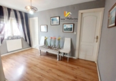 Фермерский дом с участком на продажу в городе Quesada. Фото