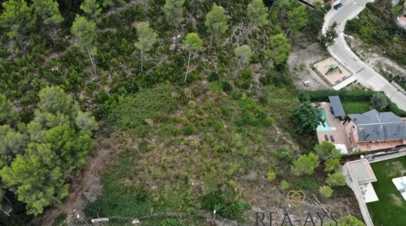 Barcelona - Vallirana - 2425m2